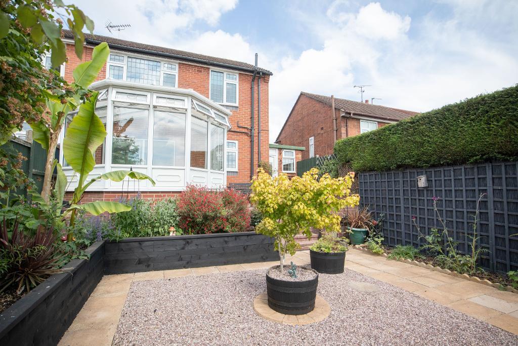 3 Bedroom SemiDetached For Sale in Woodlands Close, Walton, Stone