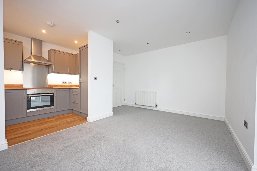 2 Bedroom Apartment For Sale in Manor Heights, Manor Rise, Walton