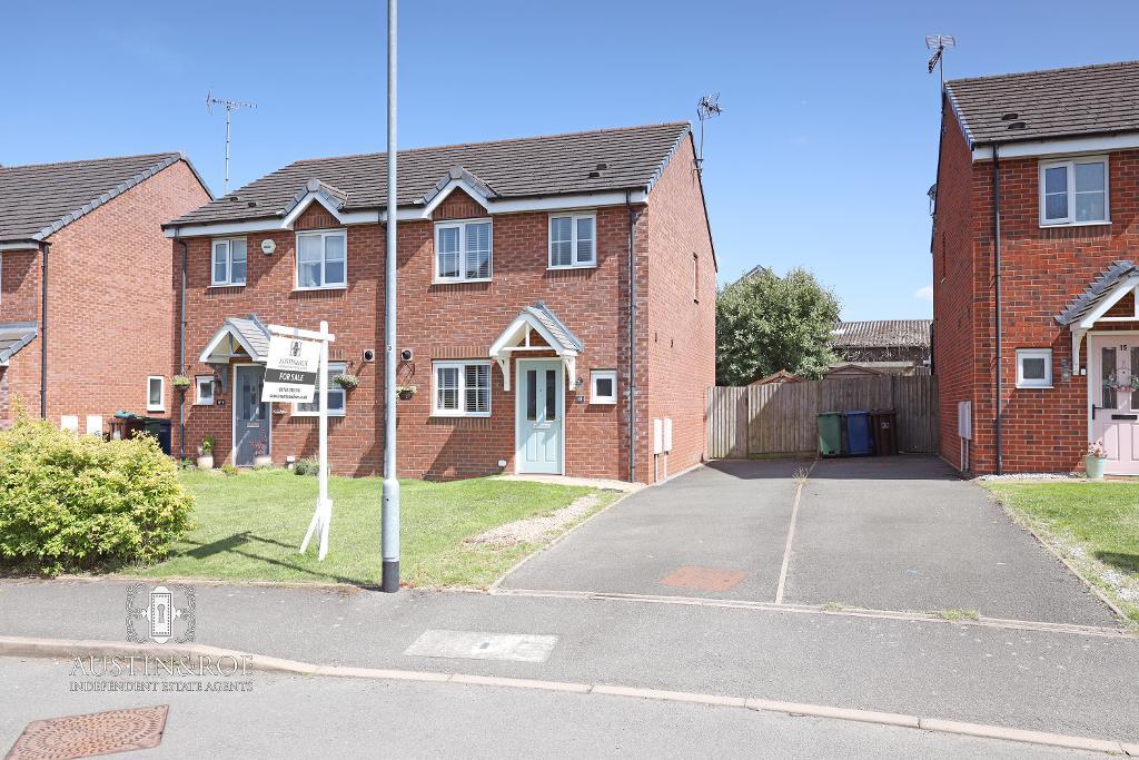 Castlemill Close, Weston, Stafford, Staffordshire, ST18 0GJ