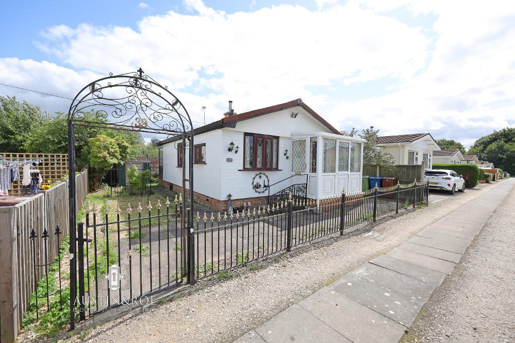 Brooms Park, Stone, Staffordshire, ST15 0BQ